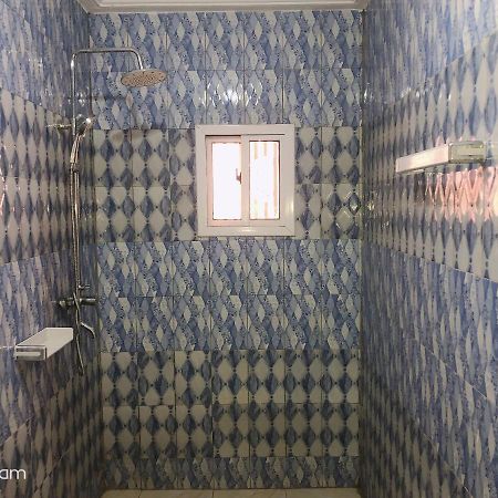 Awamuulamin Manneh Guest House Abuko エクステリア 写真
